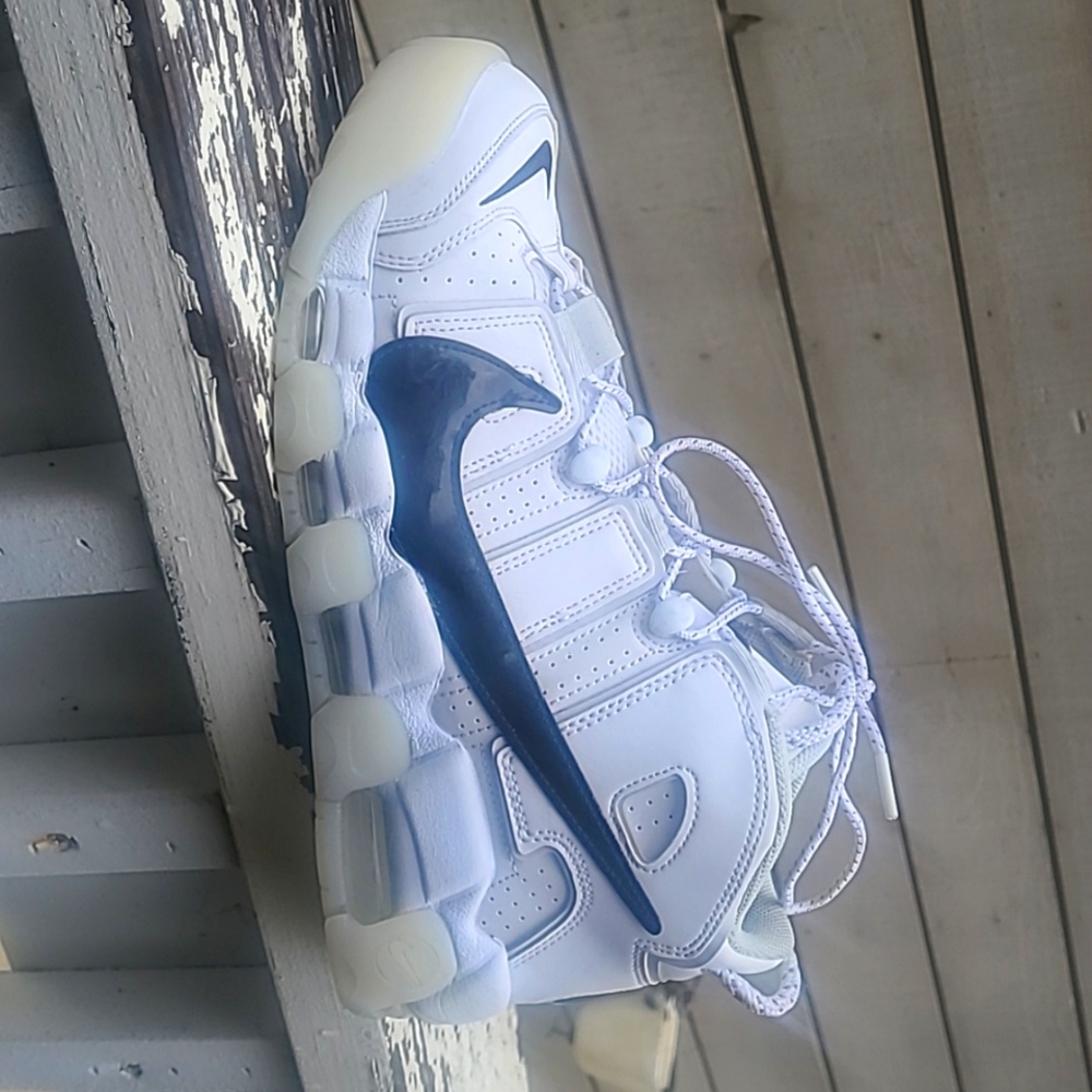 Nike air